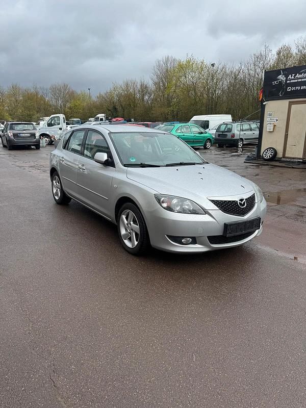 Usata Mazda 3 Active 105 CV (77 kW) 2005 Argento Berlina