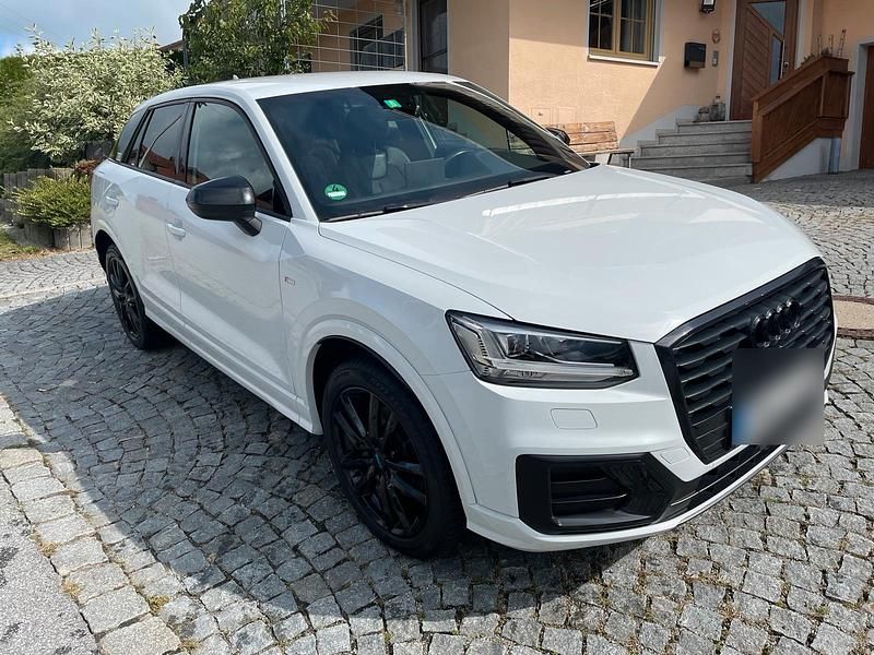 Gebraucht Audi Q2 S-Line 150 PS (110 kW) 2018 Weiß SUV