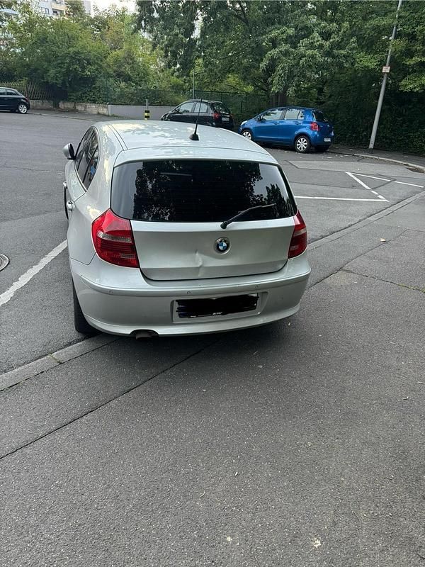 Gebraucht BMW 118 143 PS (105 kW) 2007 Grau Kleinwagen