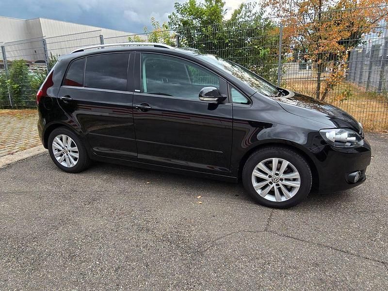 Schwarz Gebraucht 2011 VW Golf Plus Style Van / Kleinbus | 6.300 € (Fairer Preis) - Bild 1/4