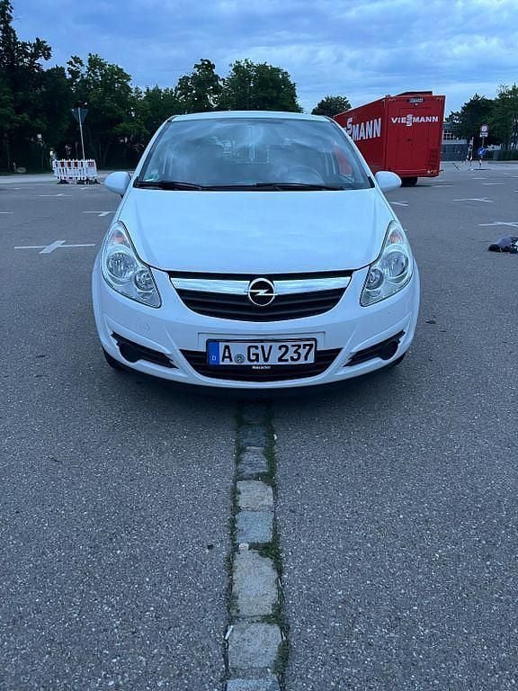 Weiß Gebraucht 2009 Opel Corsa Edition Limousine | 2.300 € (Guter Preis) - Bild 1/4