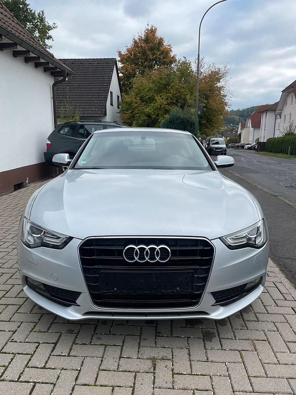 Grau Gebraucht 2014 Audi A5 Coupé | 13.495 € (Guter Preis) - Bild 1/4