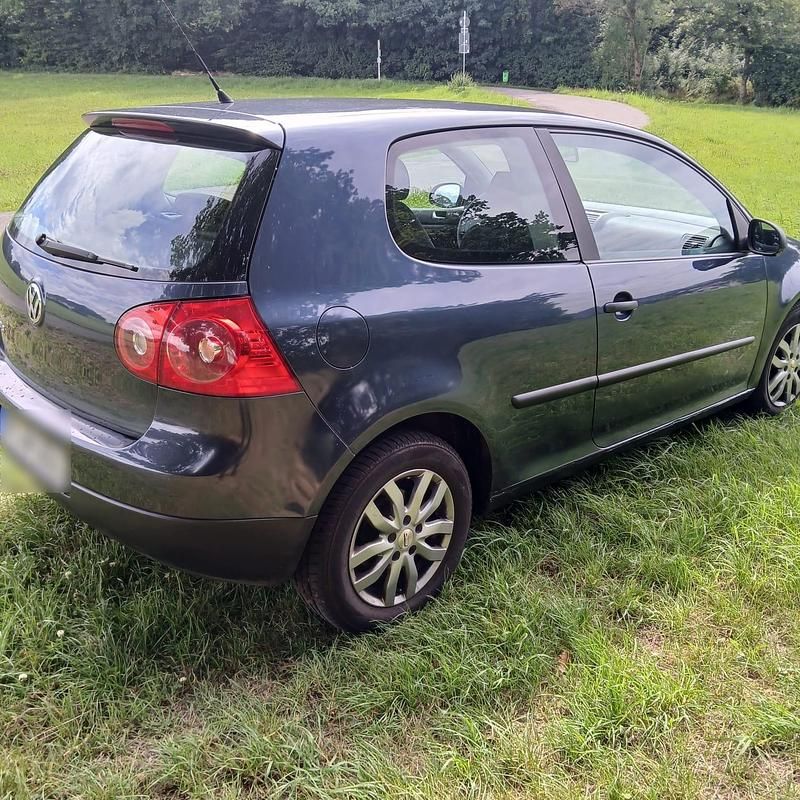 Gebraucht VW Golf V 80 PS (58 kW) 2007 Blau Limousine