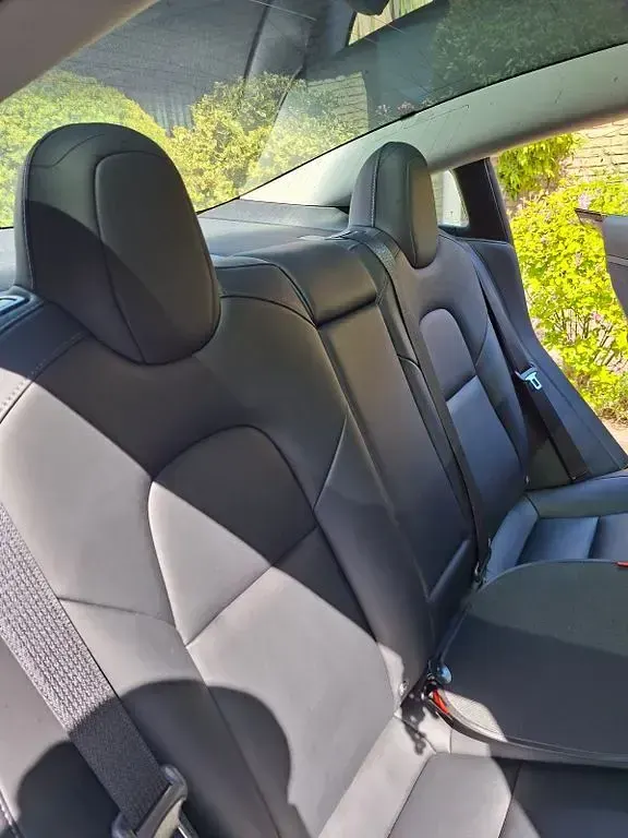 Usata Tesla Model 3 208 kW (283 CV) 2022 Grigio Berlina