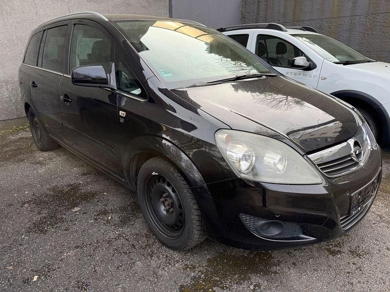 Gebraucht Opel Zafira Edition 125 PS (91 kW) 2010 Schwarz Van / Kleinbus