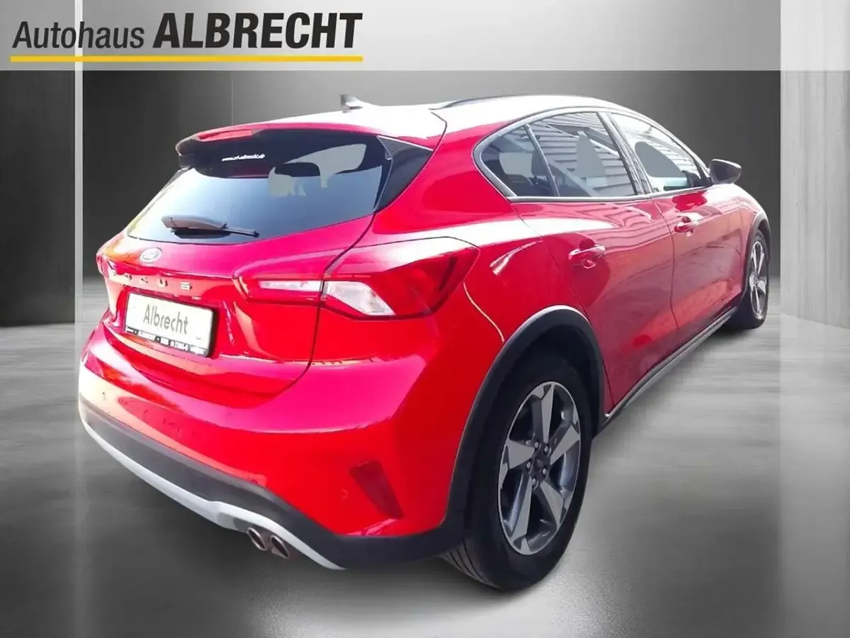 Gebraucht Ford Focus Active 150 PS (110 kW) 2019 Rot Limousine