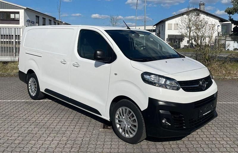 Gebraucht Opel Vivaro 122 PS (89 kW) 2020 Weiß Van / Kleinbus