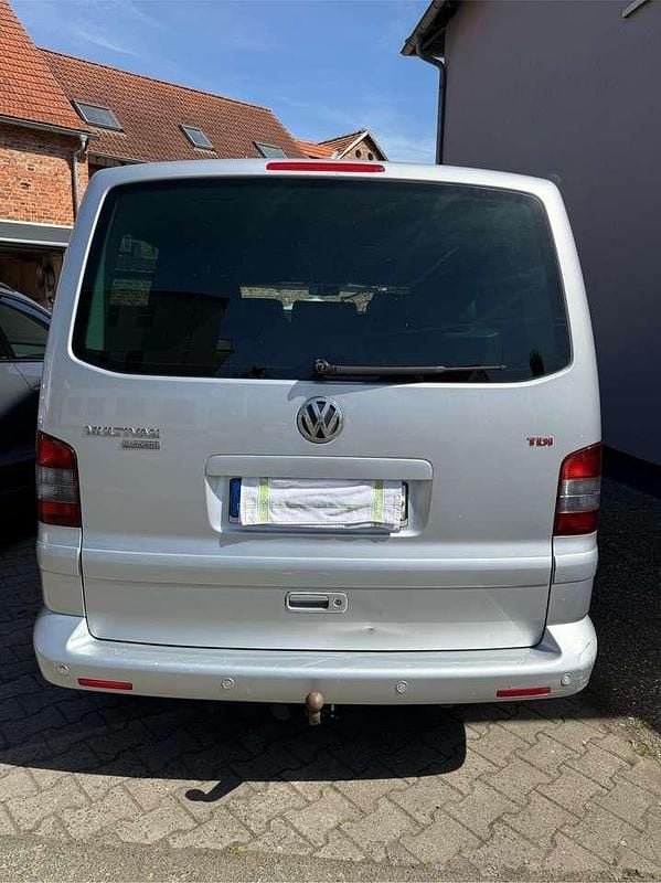 Second-hand VW T5 174 CP (127 kW) 2007 Argintiu Van