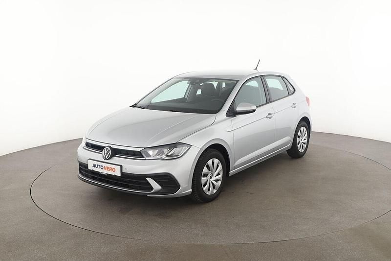 Grau Gebraucht 2024 VW Polo Life Limousine | 17.420 € (Guter Preis) - Bild 1/3