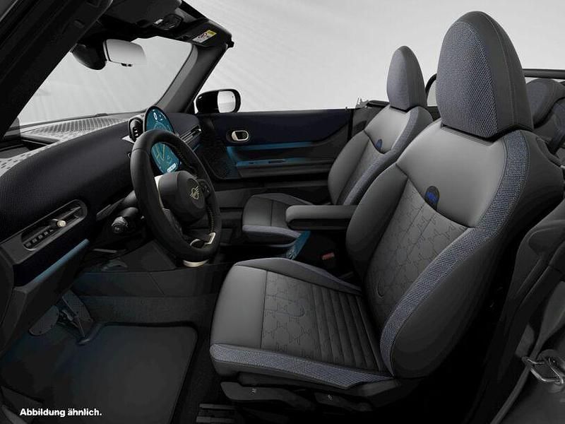 Gebraucht Mini Cooper Cabriolet 163 PS (119 kW) 2025 Melting silver iii Cabrio