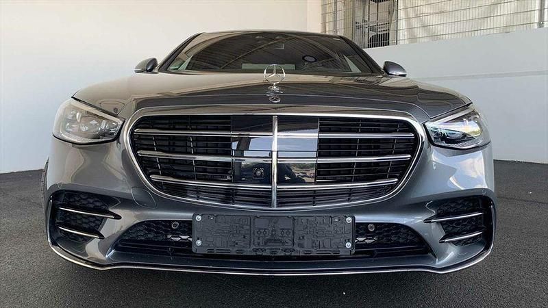 Grau / selenitgrau / metallic Gebraucht 2022 Mercedes S580 AMG Limousine | 85.970 € (Superpreis) - Bild 1/4