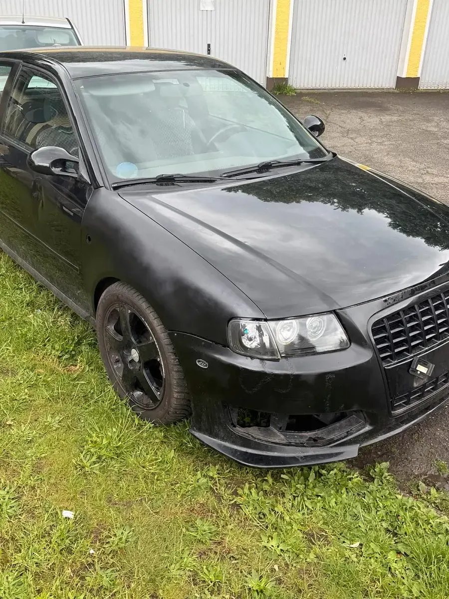 Gebraucht Audi A3 125 PS (91 kW) 2000 Schwarz Kleinwagen