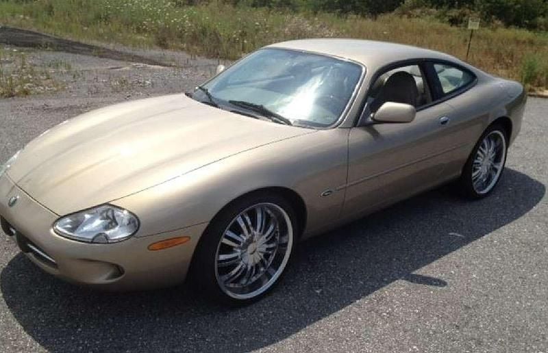 Gold Gebraucht 1997 Jaguar XK8 Coupé | 11.300 € (Fairer Preis) - Bild 1/4