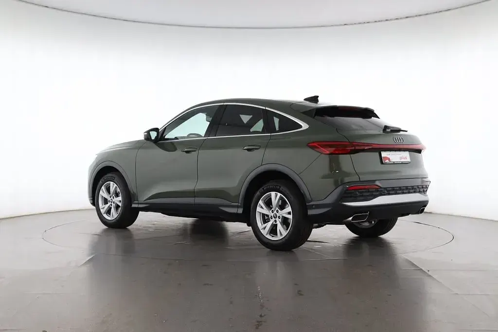 Gebraucht Audi Q5 Sportback S-Line 204 PS (150 kW) 2025 Grün SUV