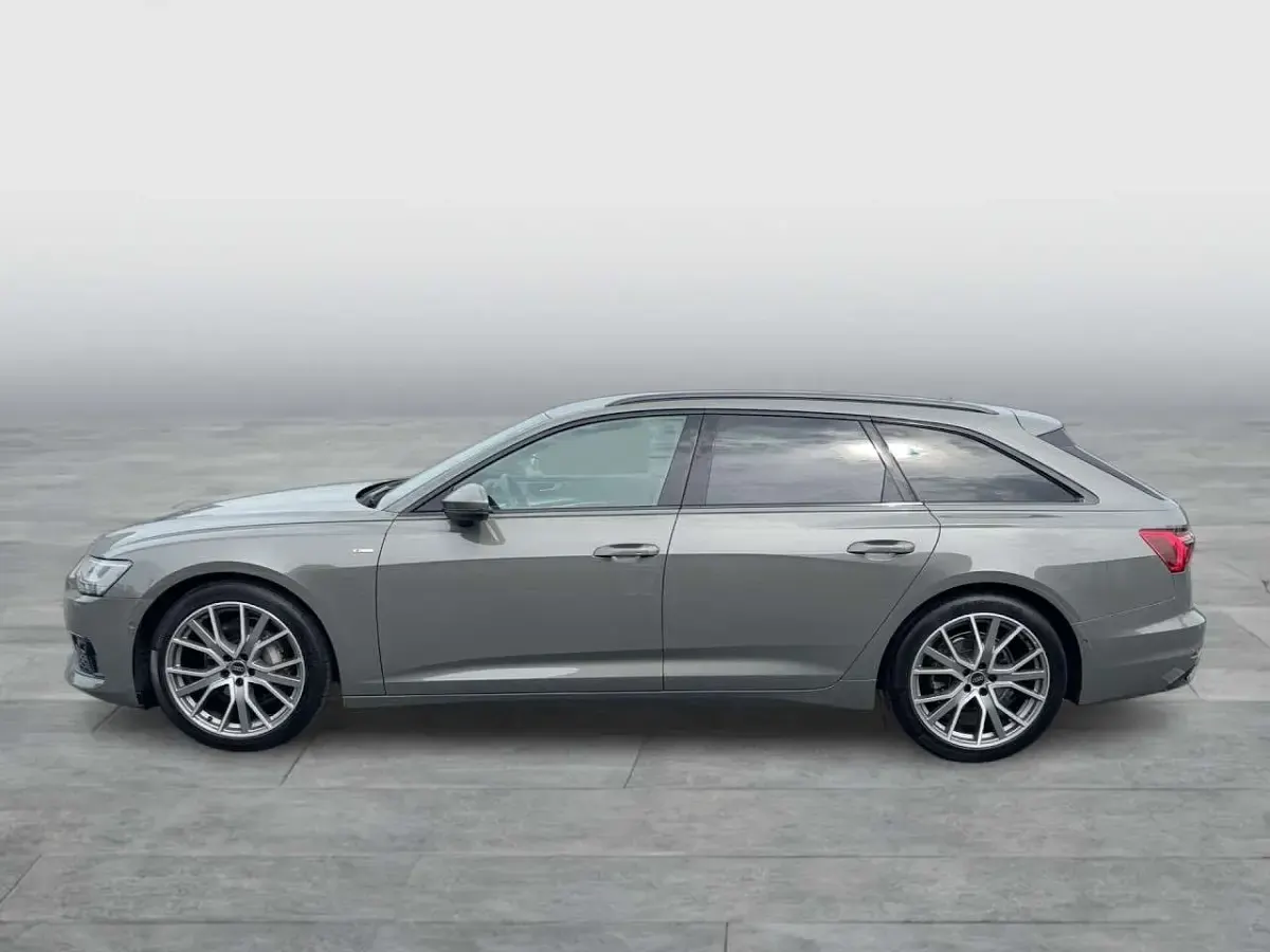 Gebraucht Audi A6 Sport 204 PS (150 kW) 2023 Chronosgrau metallic Kombi