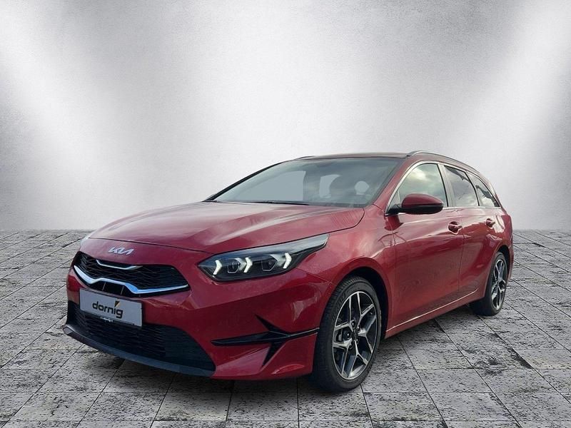 Infra red metallic (metallic) Gebraucht 2024 Kia Ceed Sportswagon Kombi | 25.980 € (Fairer Preis) - Bild 1/4