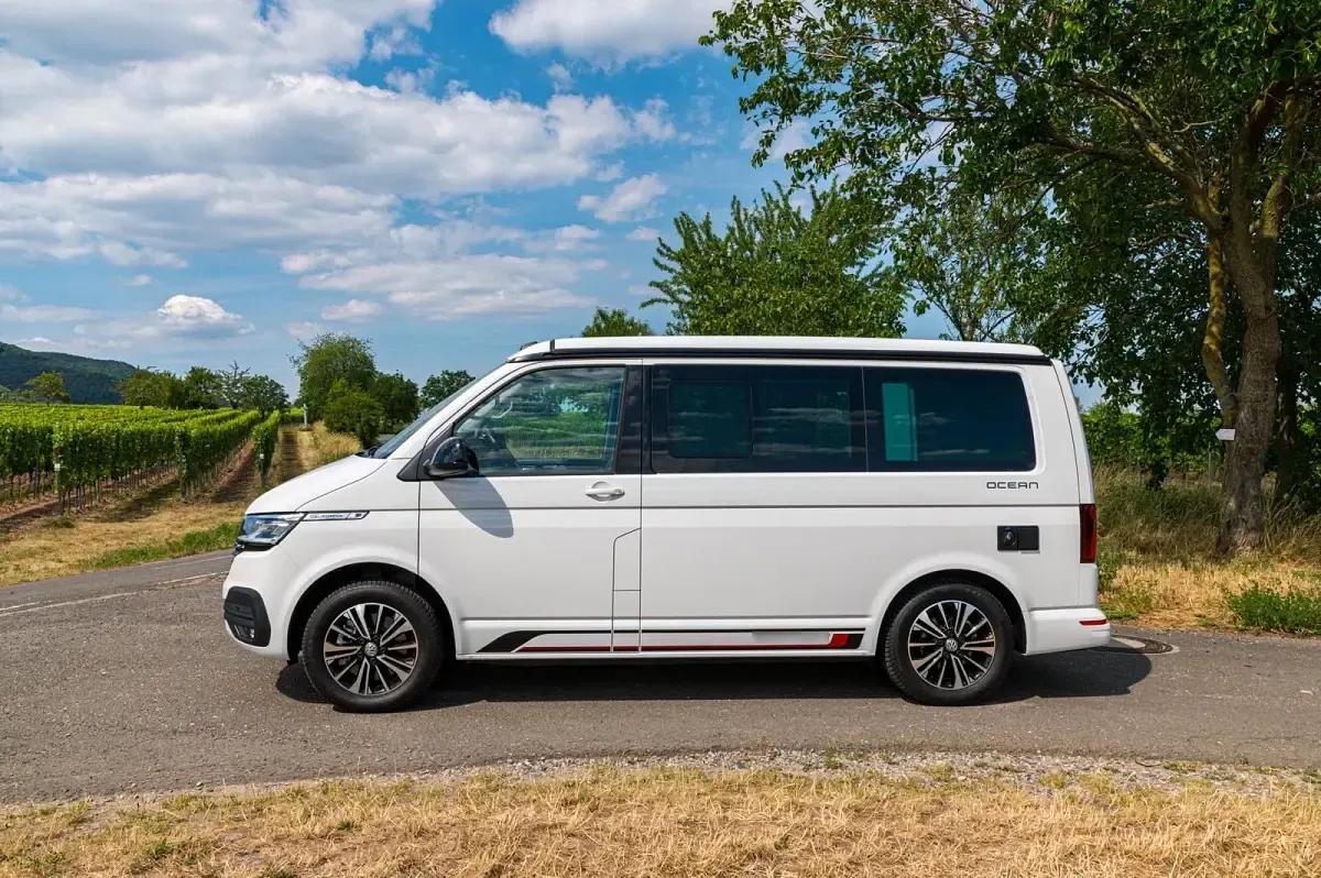 Gebraucht VW California Edition 180 PS (132 kW) 2023 Weiß Van
