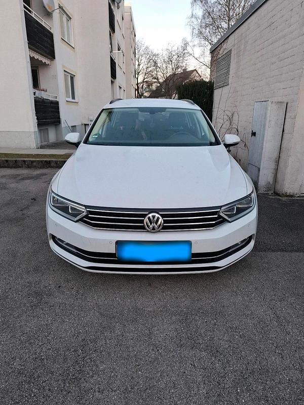 Gebraucht VW Passat 190 PS (139 kW) 2017 Weiß Limousine