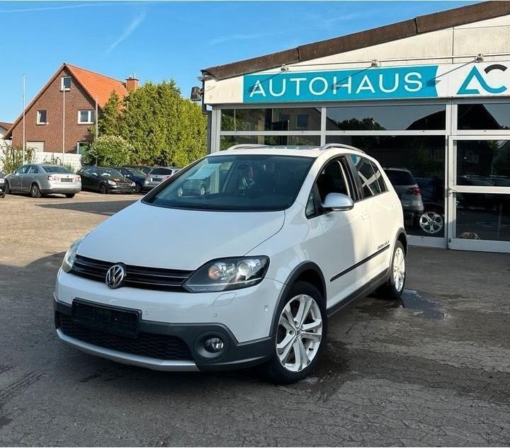 Weiß Gebraucht 2010 VW Golf VI Kombi | 7.999 € (Fairer Preis) - Bild 1/4