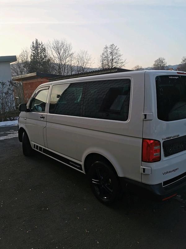Gebraucht VW Caravelle 150 PS (110 kW) 2019 Weiß Van / Kleinbus