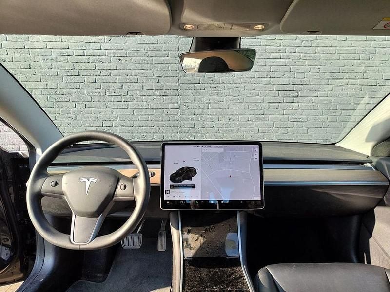 Gebraucht Tesla Model 3 Standard Range Plus 239 kW (325 PS) 2020 Schwarz Limousine