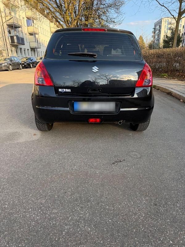 Gebraucht Suzuki Swift Comfort 102 PS (75 kW) 2008 Schwarz Kleinwagen