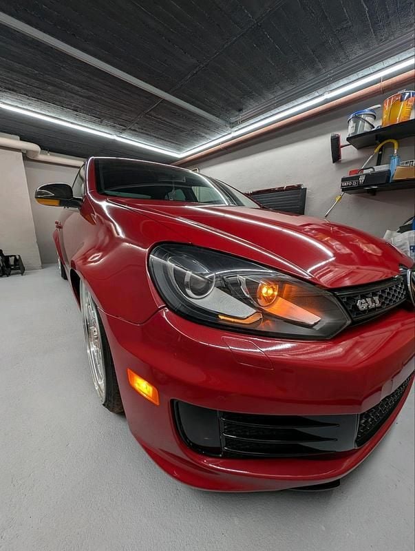 Second-hand VW Jetta 150 CP (110 kW) 2006 Negru Berlinǎ