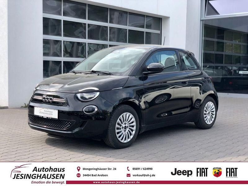 Colore esterno (onyx schwarz) Gebraucht 2021 Fiat 500e Action Kleinwagen | 13.990 € (Fairer Preis) - Bild 1/4