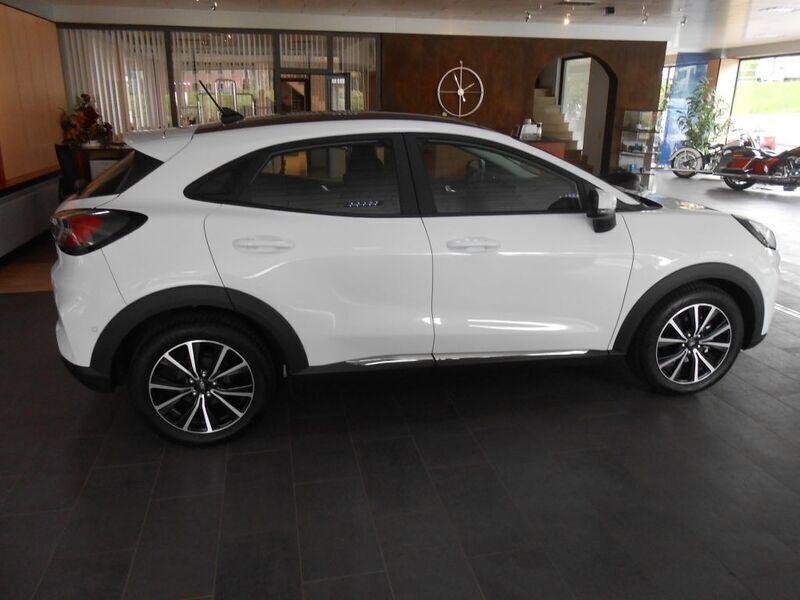 Gebraucht Ford Puma Titanium 125 PS (91 kW) 2023 Weiß SUV