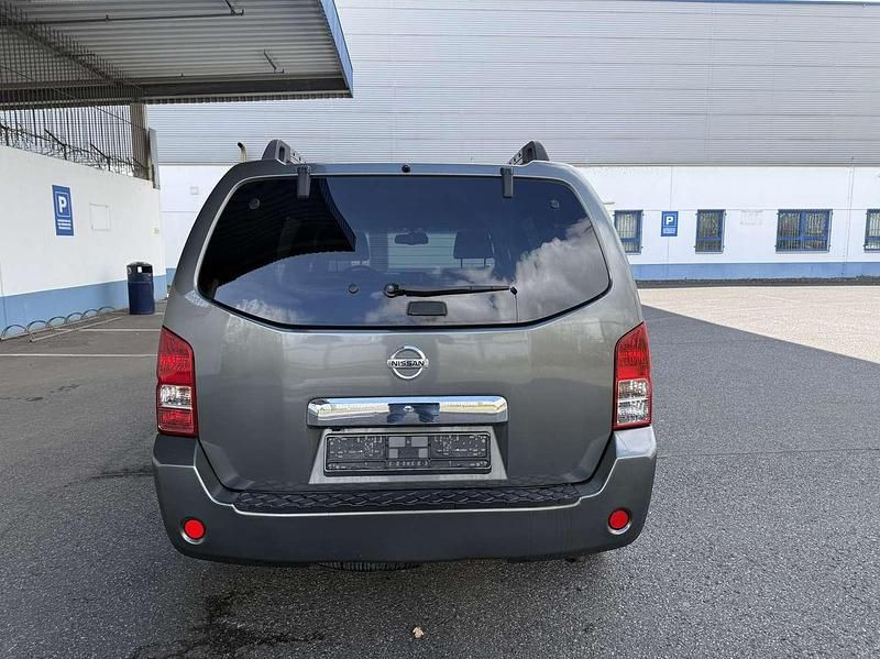 Gebraucht Nissan Pathfinder 171 PS (125 kW) 2010 Silber SUV