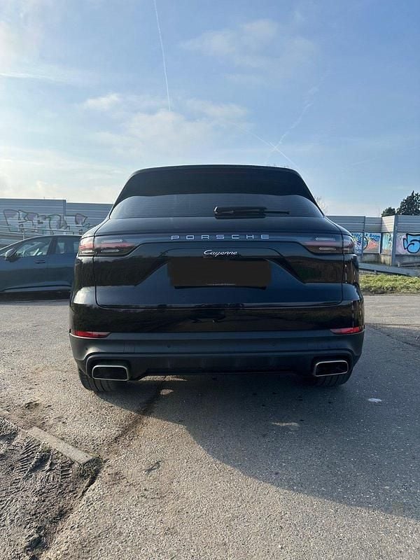 Gebraucht Porsche Cayenne 340 PS (250 kW) 2019 Schwarz SUV