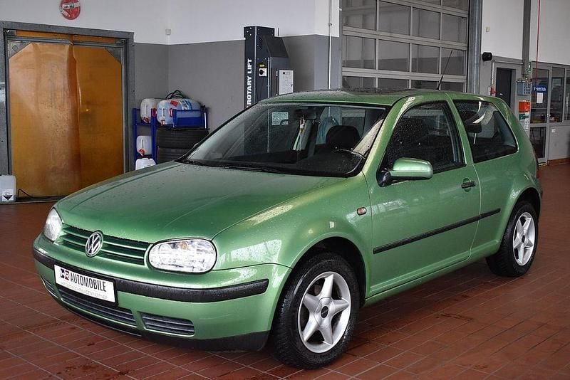 Gebraucht VW Golf III 75 PS (55 kW) 1998 Grün Limousine