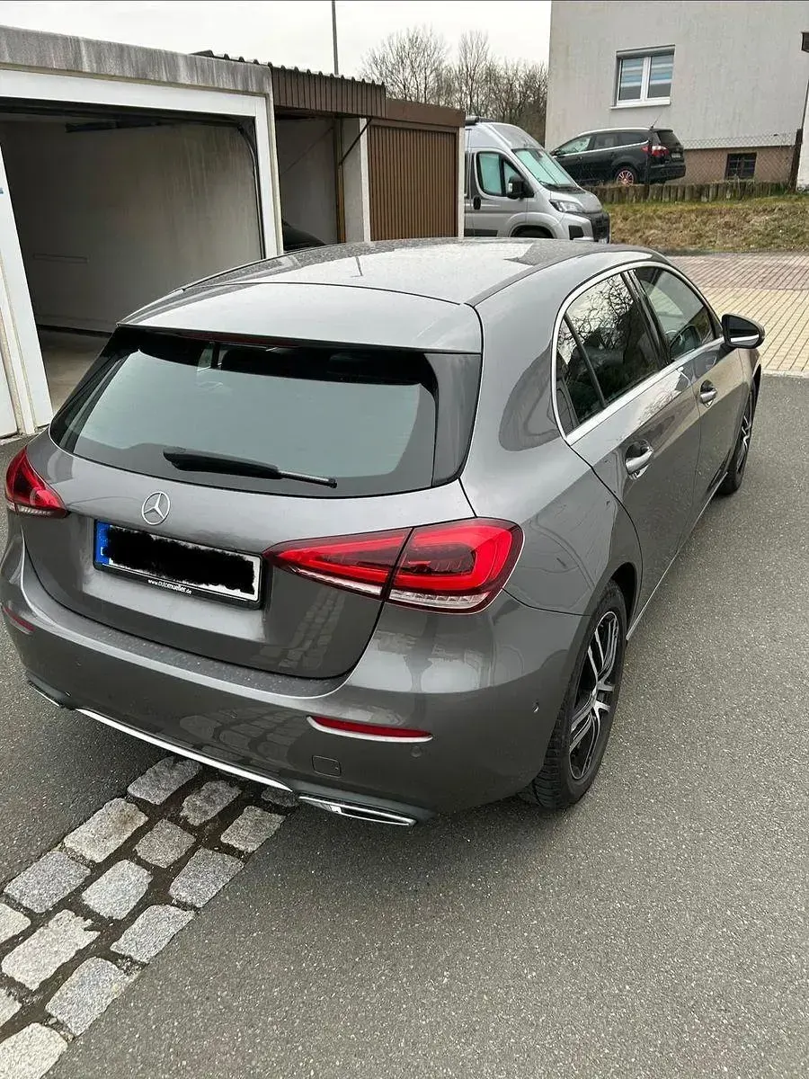 Gebraucht Mercedes A220 190 PS (139 kW) 2020 Grau Limousine