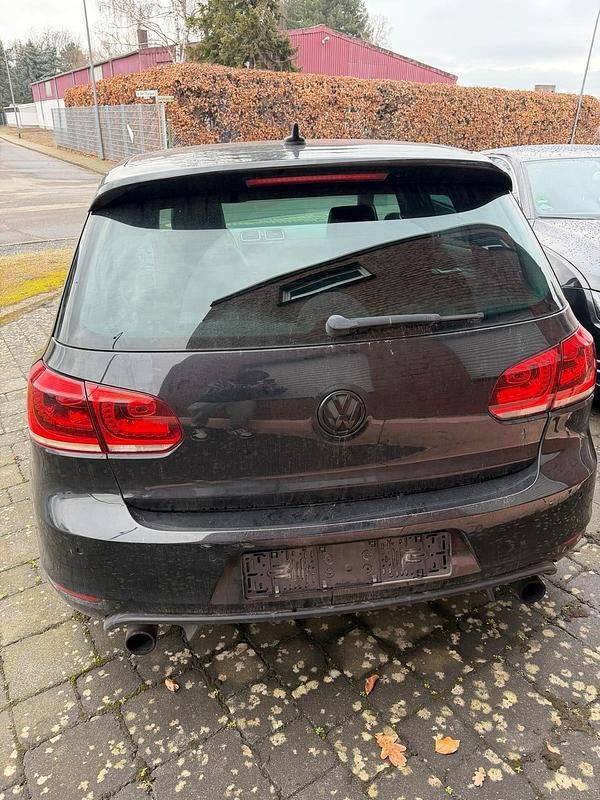 Gebraucht VW Golf VI GTI 211 PS (155 kW) 2010 Schwarz Kleinwagen