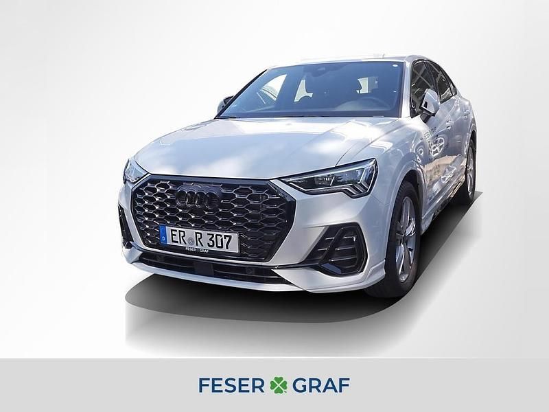 Gletscherweiß Gebraucht 2025 Audi Q3 Sportback Ambiente SUV | 50.890 € - Bild 1/4