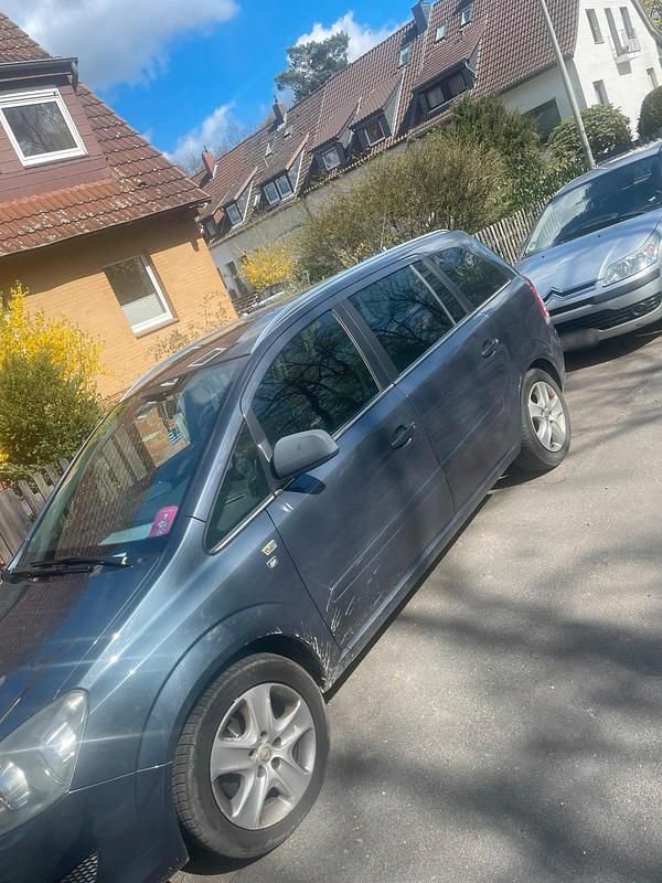 Gebraucht Opel Zafira 140 PS (102 kW) 2010 Blau Van / Kleinbus