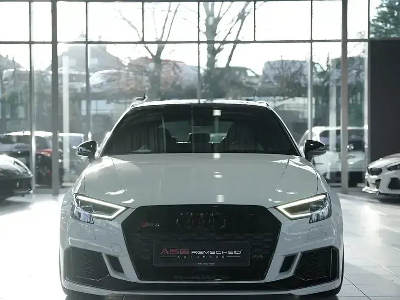 Gebraucht Audi RS3 Advanced 400 PS (294 kW) 2018 Weiß Limousine