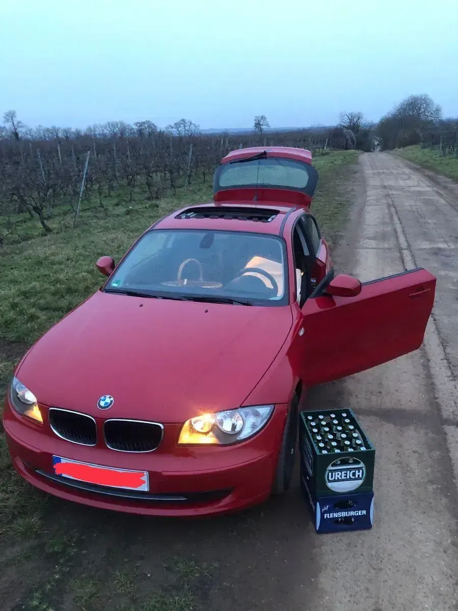 Używany BMW 116 122 KM (89 kW) 2011 Czerwony Hatchback