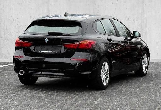 Gebraucht BMW 116 109 PS (80 kW) 2023 Schwarz Kleinwagen