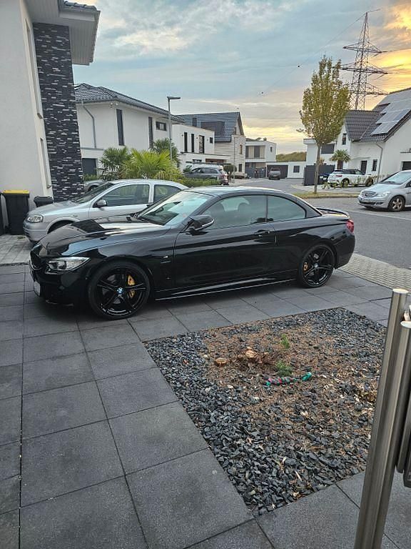 Schwarz Gebraucht 2018 BMW 435 M Sport Cabrio | 19.500 € - Bild 1/4