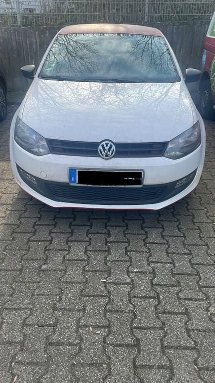 Gebraucht VW Polo Life 60 PS (44 kW) 2012 Weiß Kleinwagen