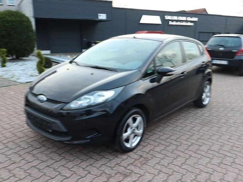 Gebraucht Ford Fiesta Ambiente 82 PS (60 kW) 2009 Schwarz Kleinwagen