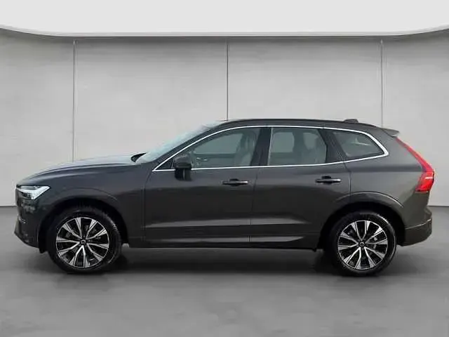 Gebraucht Volvo XC60 Core 250 PS (183 kW) 2024 Platinum grey metallic SUV