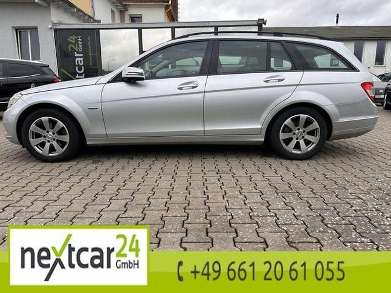 Gebraucht Mercedes C180 156 PS (114 kW) 2009 Silber Kombi