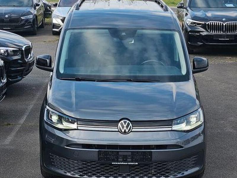 Gebraucht VW Caddy Maxi Life 122 PS (89 kW) 2022 Grau Van / Kleinbus