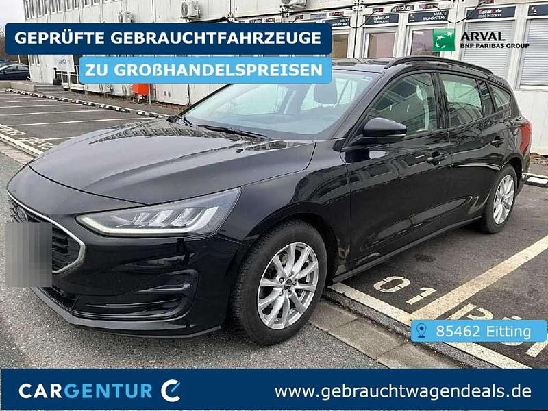 Gebraucht Ford Focus Cool & Connect 120 PS (88 kW) 2022 Agate black (metallic) Kombi