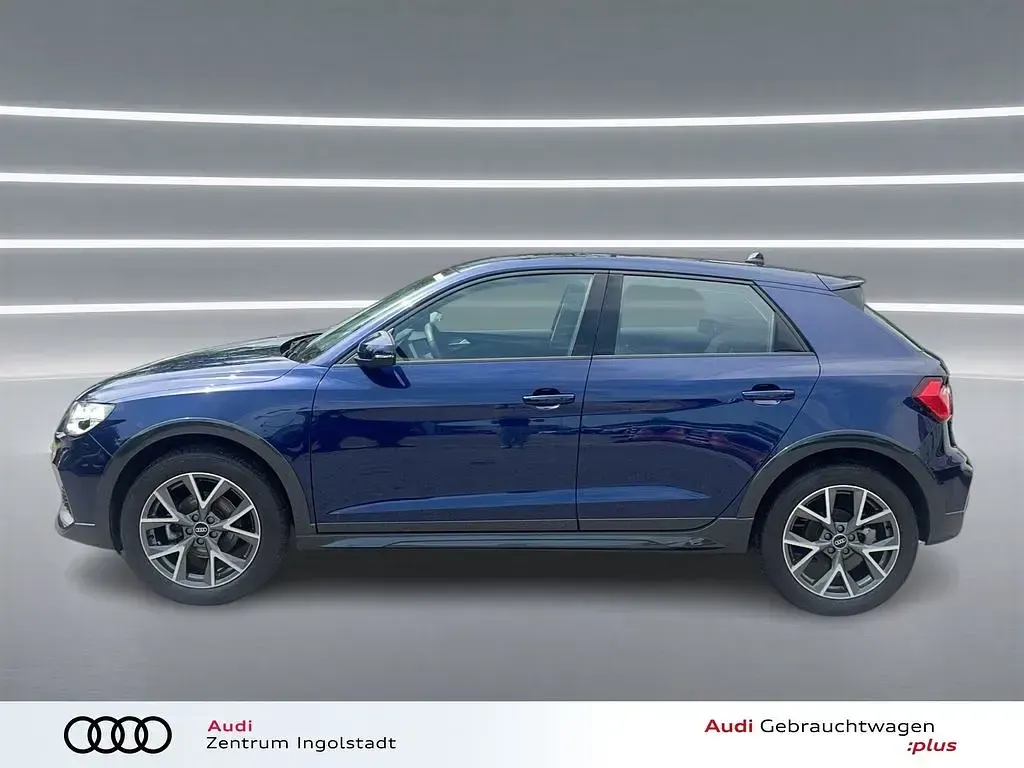 Gebraucht Audi A1 S-Line 110 PS (80 kW) 2023 Navarrablau metallic SUV