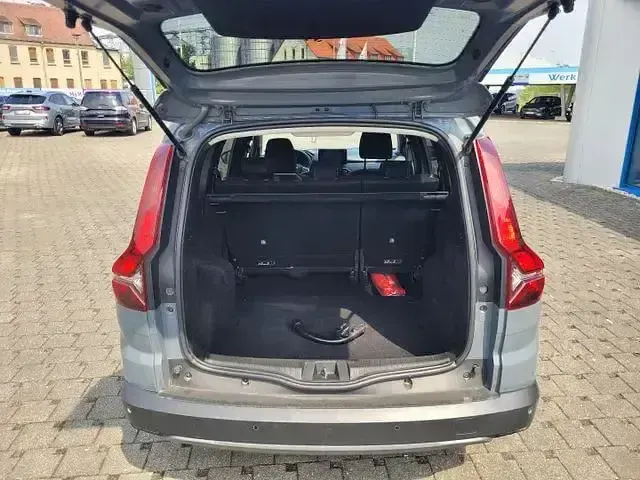 Gebraucht Dacia Jogger Extreme 141 PS (103 kW) 2023 Grau Van / Kleinbus