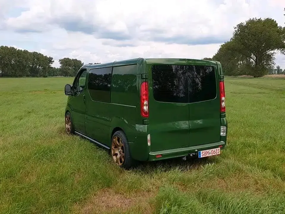 Używany Opel Vivaro 180 KM (132 kW) 2008 Minivan