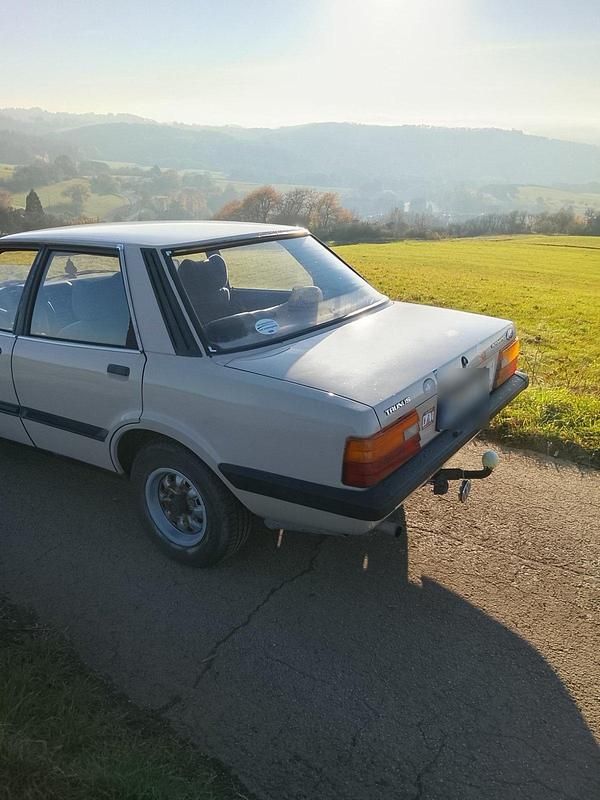 Gebraucht Ford Taunus 69 PS (50 kW) 1982 Beige Limousine